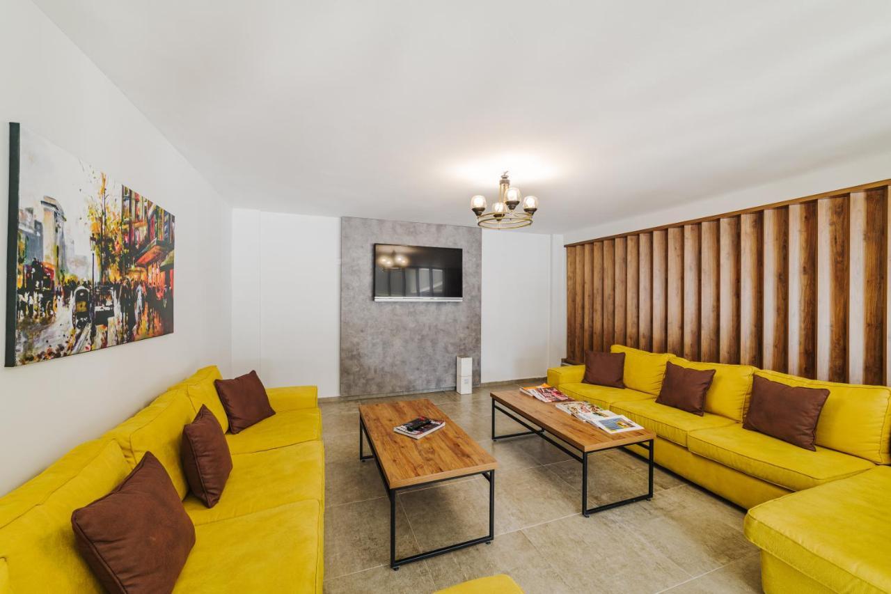Uptown Bueyuek Anadolu Girne Hotel Zewnętrze zdjęcie