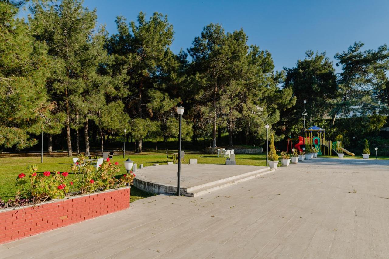 Uptown Bueyuek Anadolu Girne Hotel Zewnętrze zdjęcie