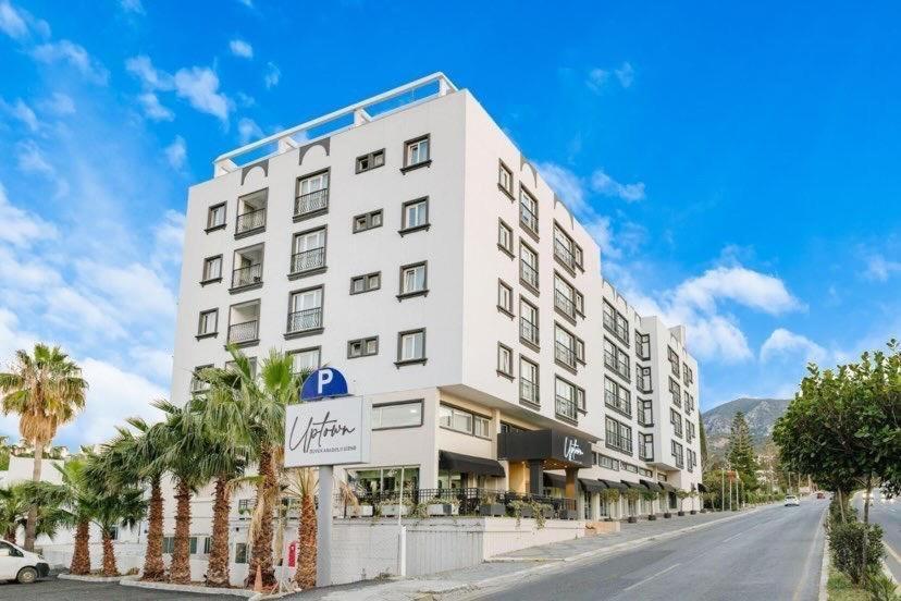Uptown Bueyuek Anadolu Girne Hotel Zewnętrze zdjęcie